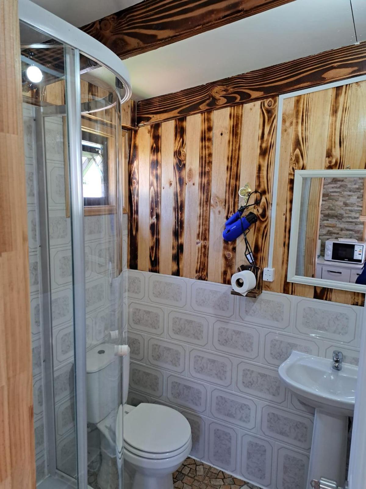 Hostal Robinson Puerto Puyuhuapi Kültér fotó