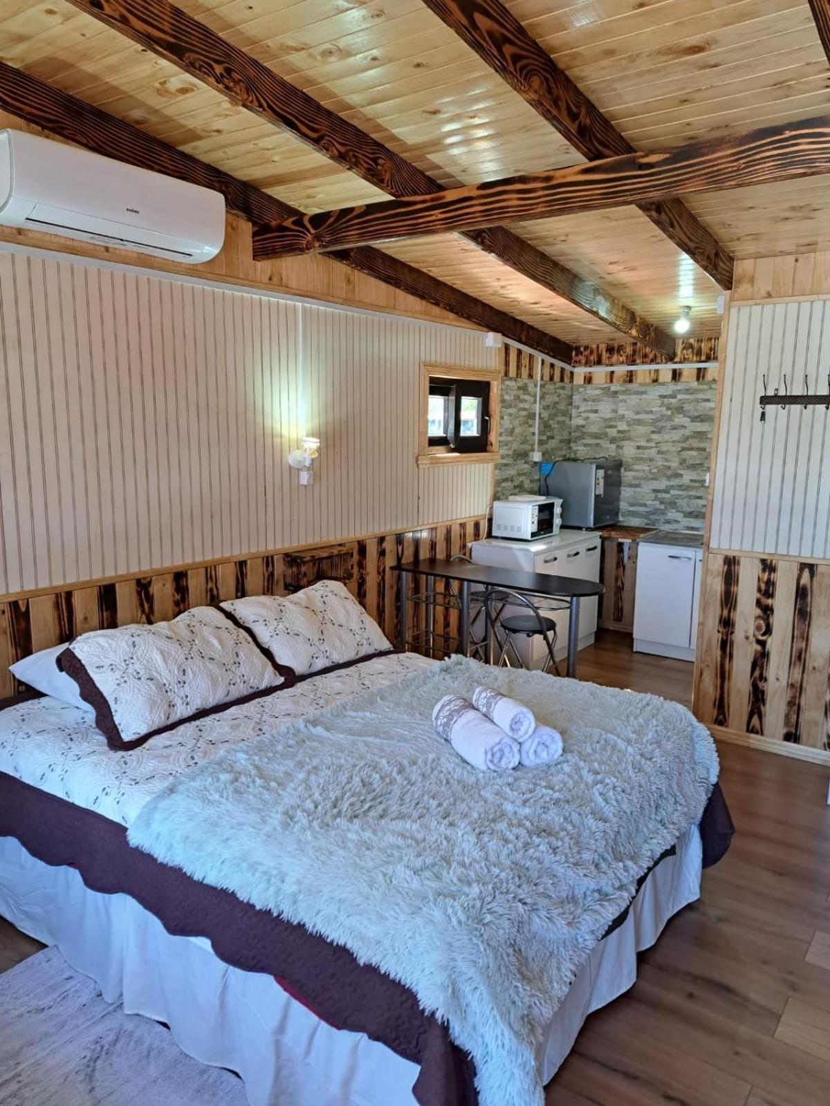 Hostal Robinson Puerto Puyuhuapi Kültér fotó